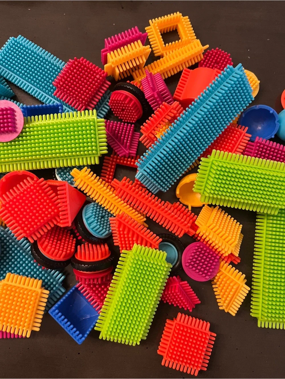 Bristle Blocks 68 piece STEM Interlocking Kids Building Blocks